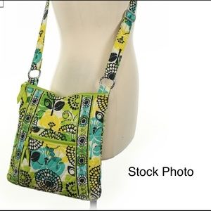 Vera Bradley Green Zippered Crossbody Bag NWOT